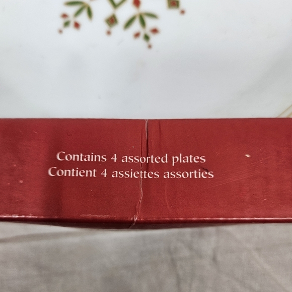 NWT Pier One Holiday White & Gold Snowflake 7.5" Dessert Plates Set‎ of 4 - Picture 4 of 9